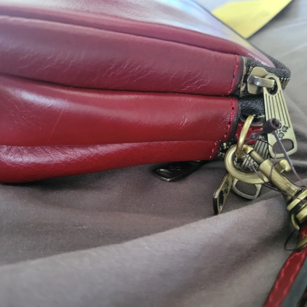 Patricia Nash Red Leather Wristlet Clutch - Picture 4 of 9